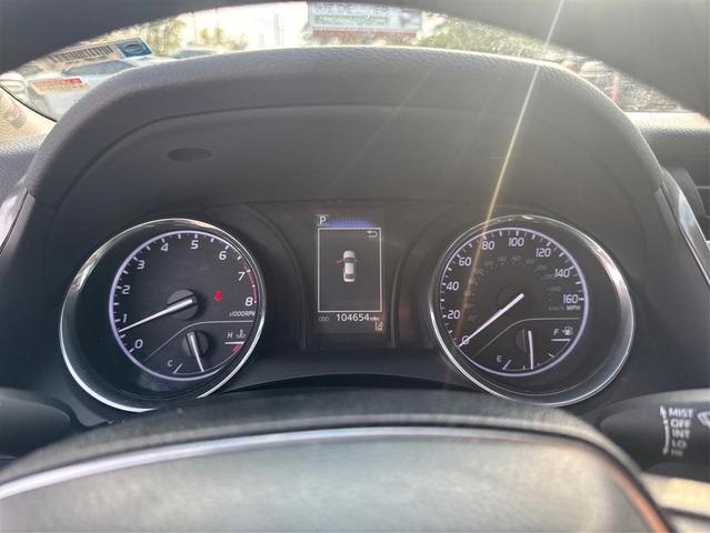 Photo of 2019 black Toyota Camry