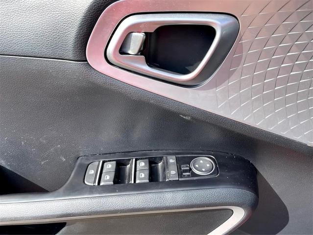 Photo of 2022 Red Kia Soul