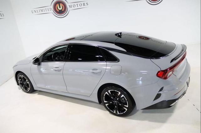 Photo of 2023 Wolf Gray Kia K5