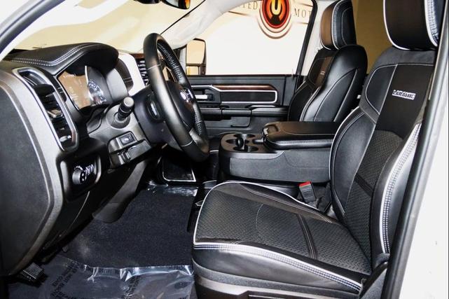 Photo of 2024 Bright White Clearcoat RAM 2500