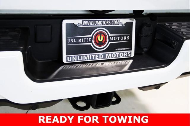 Photo of 2024 Bright White Clearcoat RAM 2500