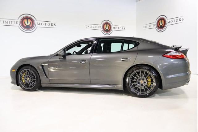 Photo of 2013 Agate Gray Metallic Porsche Panamera