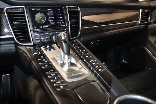 Photo of 2013 Agate Gray Metallic Porsche Panamera