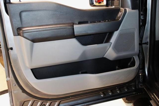 Photo of 2023 Carbonized Gray Metallic Ford F-250