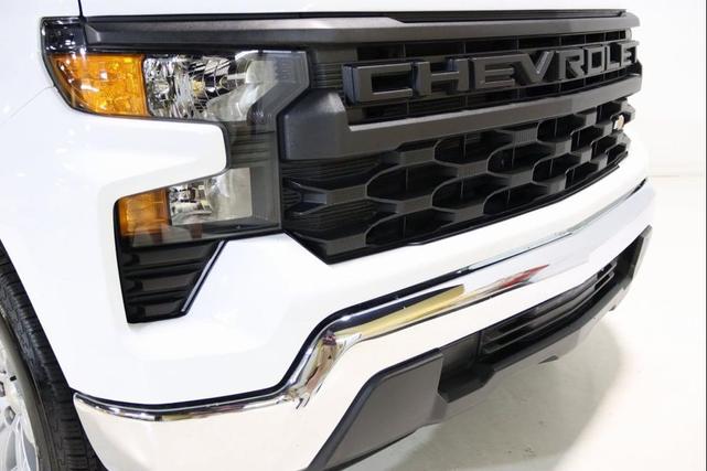Photo of 2023 Summit White Chevrolet Silverado 1500