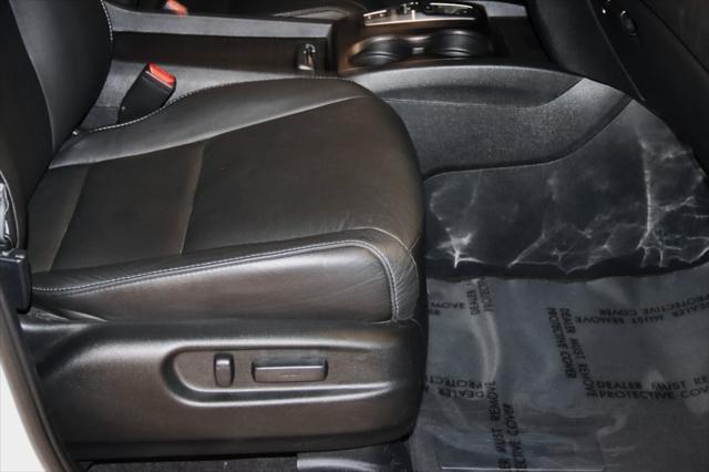 Photo of 2022 Platinum White Pearl Honda Pilot