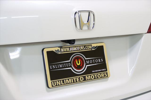 Photo of 2022 Platinum White Pearl Honda Pilot