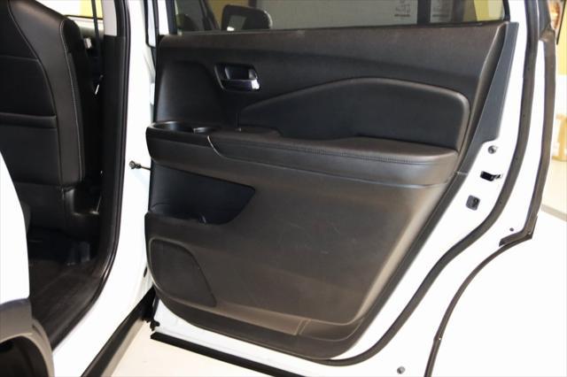 Photo of 2022 Platinum White Pearl Honda Pilot