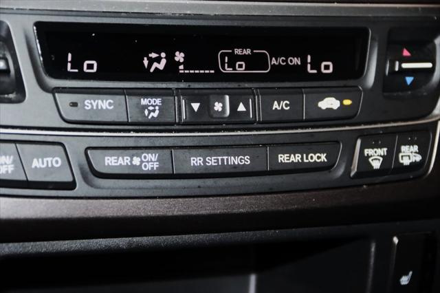 Photo of 2022 Platinum White Pearl Honda Pilot