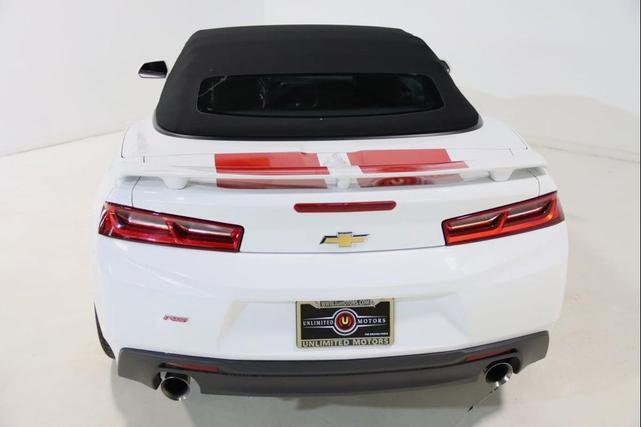 Photo of 2018 Summit White Chevrolet Camaro