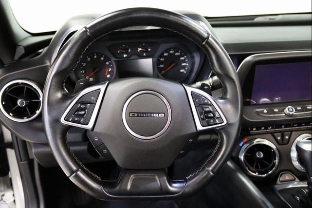 Photo of 2018 Summit White Chevrolet Camaro