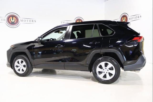Photo of 2021 Midnight Black Metallic Toyota RAV4