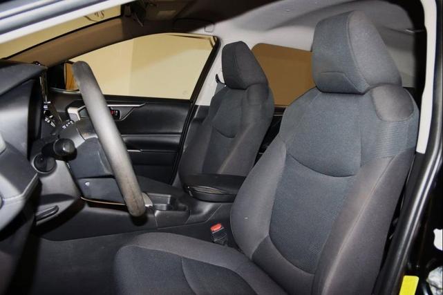 Photo of 2021 Midnight Black Metallic Toyota RAV4