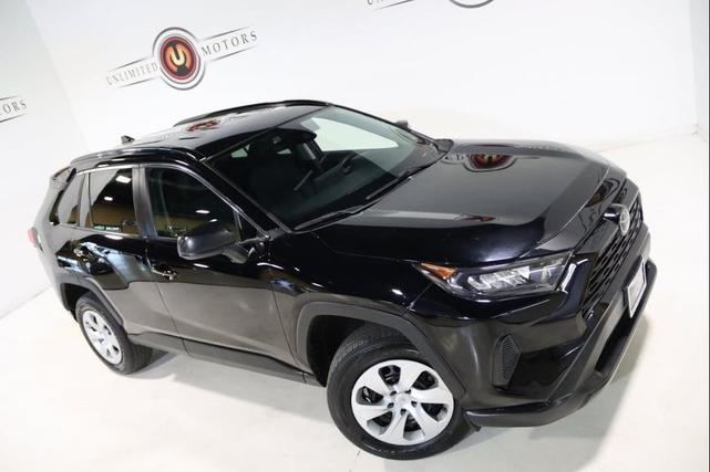 Photo of 2021 Midnight Black Metallic Toyota RAV4