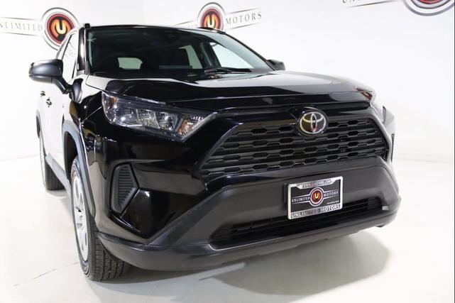 Photo of 2021 Midnight Black Metallic Toyota RAV4