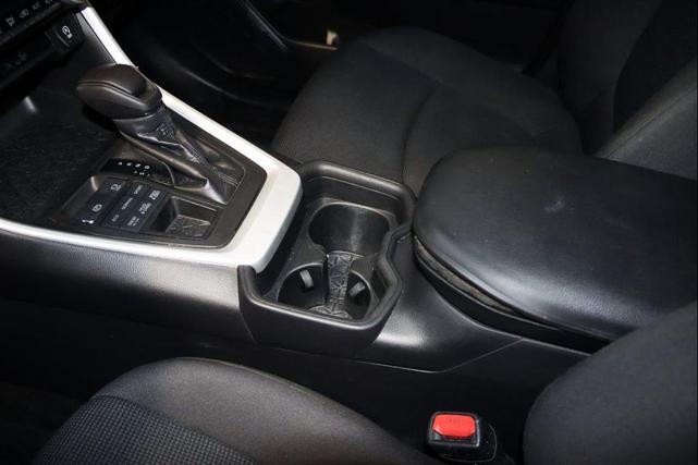 Photo of 2021 Midnight Black Metallic Toyota RAV4