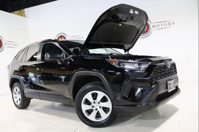 Photo of 2021 Midnight Black Metallic Toyota RAV4