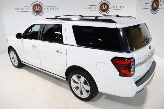 Photo of 2023 Star White Metallic Tri-Coat Ford Expedition Max