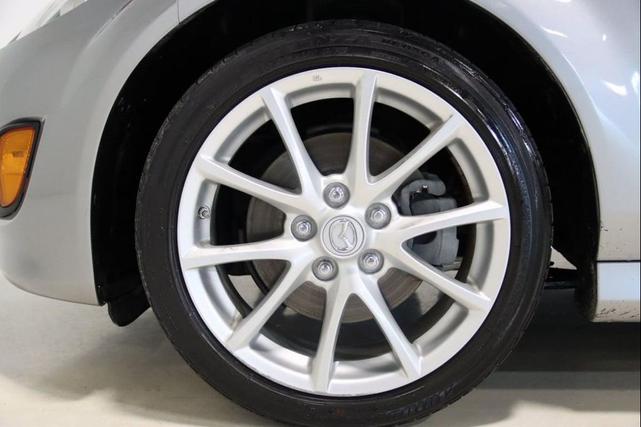 Photo of 2011 Liquid Silver Metallic Mazda MX-5 Miata