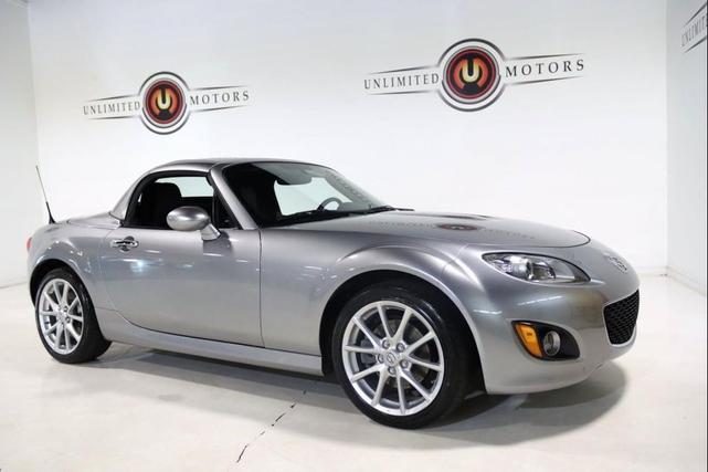 Photo of 2011 Liquid Silver Metallic Mazda MX-5 Miata