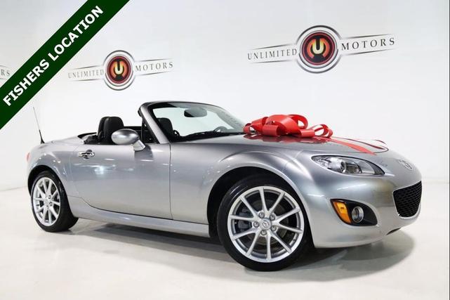 Photo of 2011 Liquid Silver Metallic Mazda MX-5 Miata