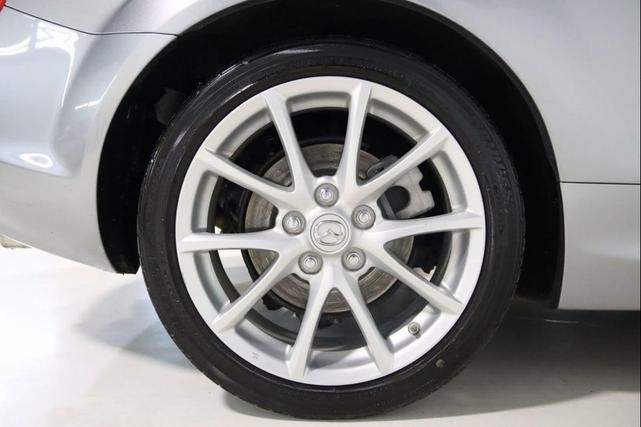 Photo of 2011 Liquid Silver Metallic Mazda MX-5 Miata