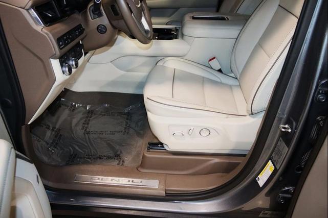 Photo of 2021 Satin Steel Metallic GMC Yukon