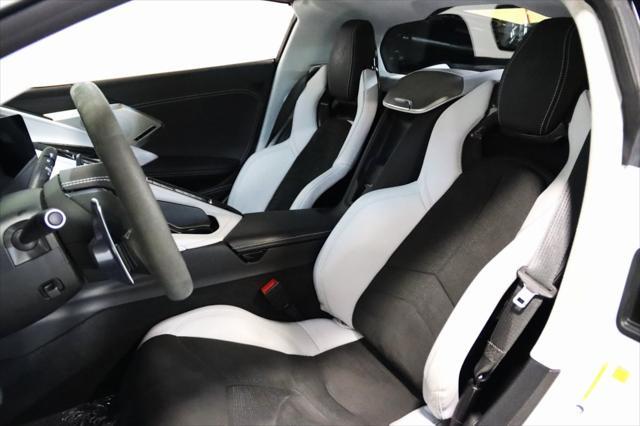 Photo of 2021 Ceramic Matrix Gray Metallic Chevrolet Corvette