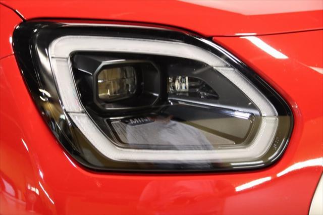 Photo of 2025 Chili Red II MINI Countryman