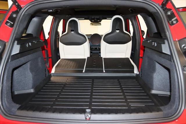 Photo of 2025 Chili Red II MINI Countryman