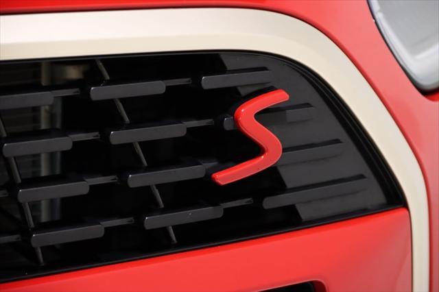 Photo of 2025 Chili Red II MINI Countryman