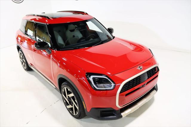 Photo of 2025 Chili Red II MINI Countryman