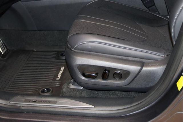 Photo of 2023 Nebula Gray Pearl Lexus RX 500h