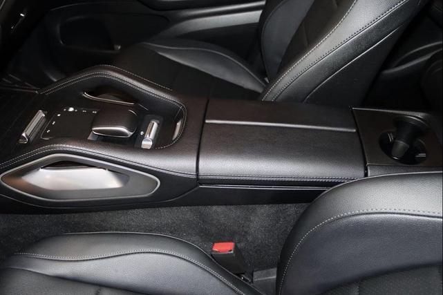 Photo of 2024 Black Mercedes-Benz GLS 450