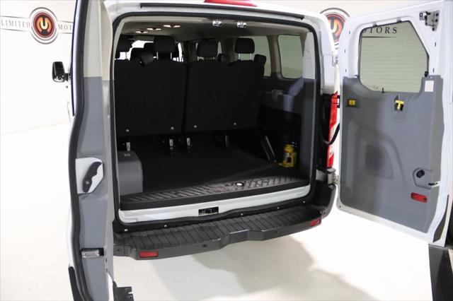 Photo of 2017 Oxford White Ford Transit-350