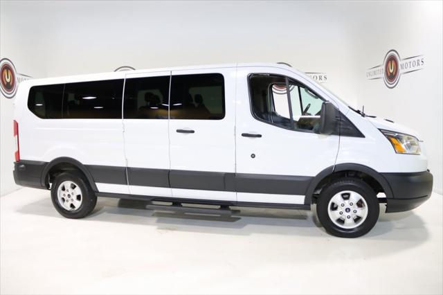 Photo of 2017 Oxford White Ford Transit-350