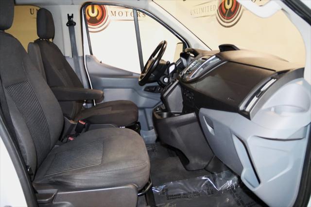 Photo of 2017 Oxford White Ford Transit-350