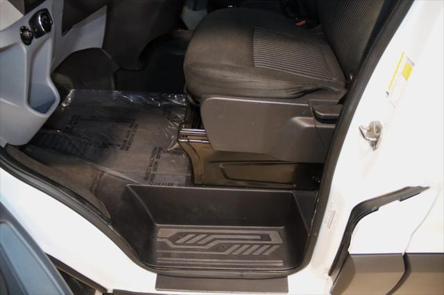 Photo of 2017 Oxford White Ford Transit-350