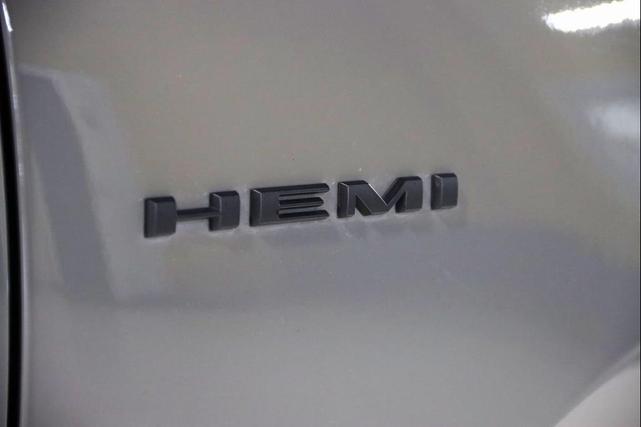 Photo of 2021 Destroyer Gray Clearcoat Dodge Durango