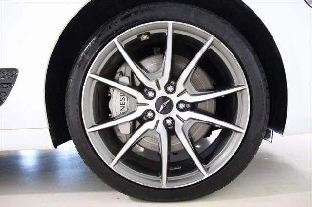 Photo of 2024 Uyuni White Genesis G70