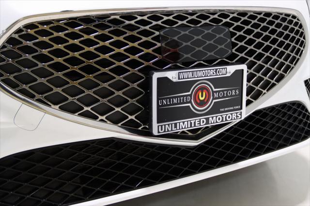 Photo of 2024 Uyuni White Genesis G70