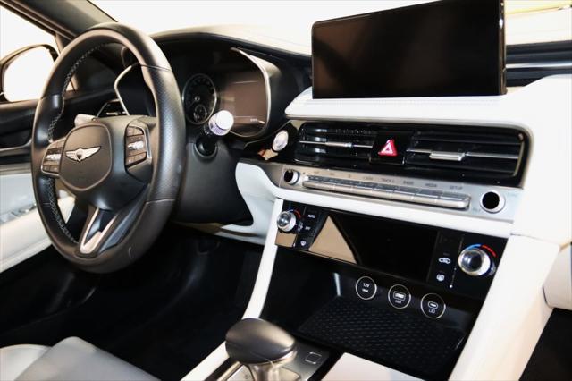 Photo of 2024 Uyuni White Genesis G70