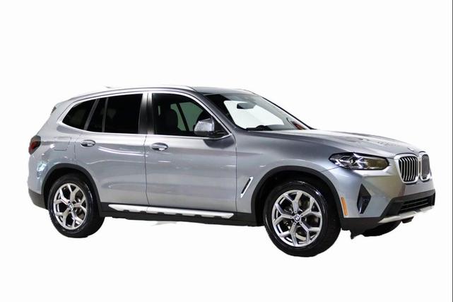 Photo of 2024 Skyscraper Grey Metallic BMW X3