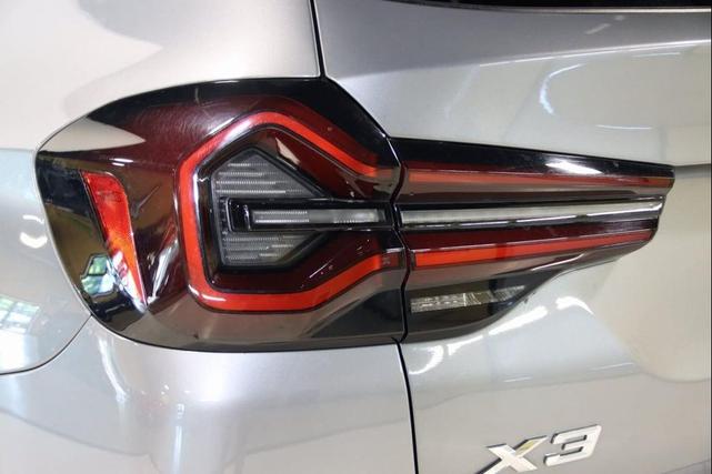 Photo of 2024 Skyscraper Grey Metallic BMW X3
