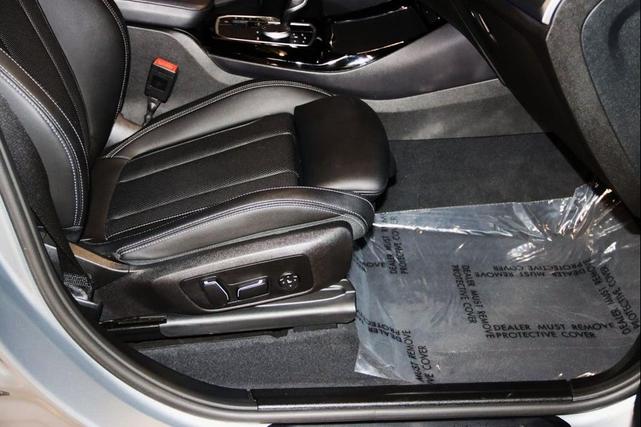 Photo of 2024 Skyscraper Grey Metallic BMW X3