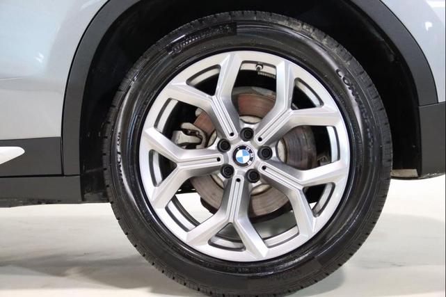 Photo of 2024 Skyscraper Grey Metallic BMW X3