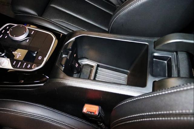 Photo of 2024 Skyscraper Grey Metallic BMW X3