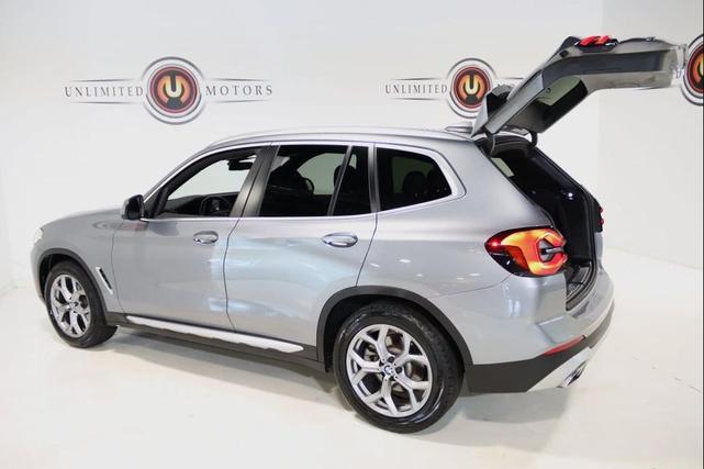 Photo of 2024 Skyscraper Grey Metallic BMW X3