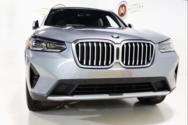 Photo of 2024 Skyscraper Grey Metallic BMW X3