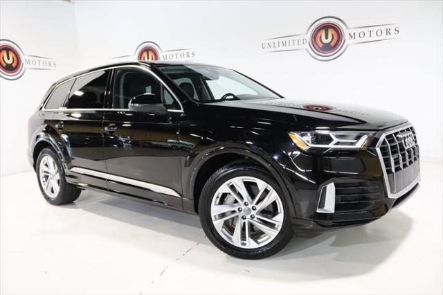 Photo of 2020 Night Black Audi Q7